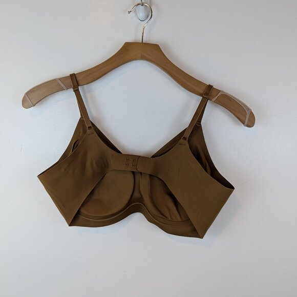 Seamless Brown EBY Bra EUC - Picture 2 of 5